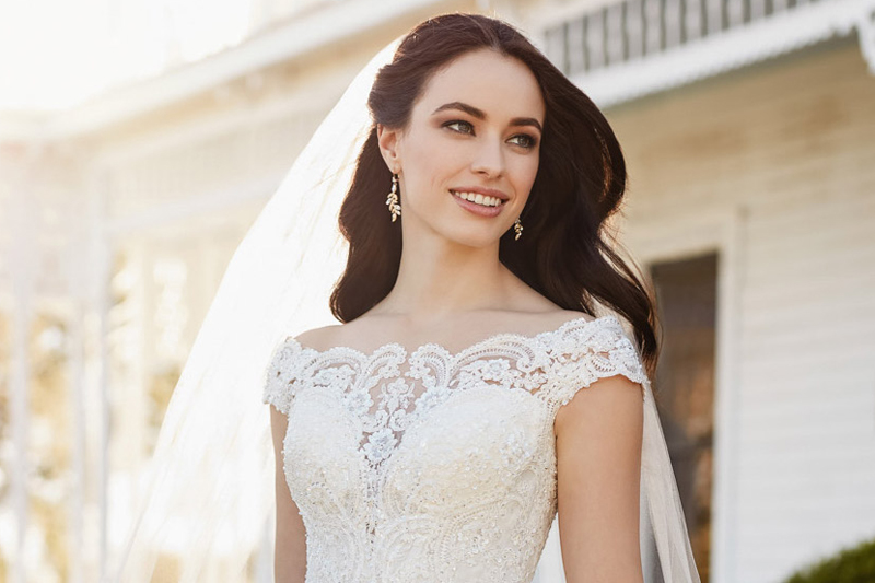 Simple Bridal Hairstyles. Desktop Image