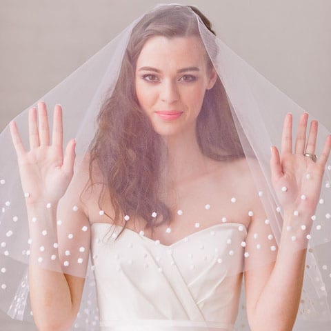 25 Colorful Wedding Veils For A Bright Touch - Weddingomania